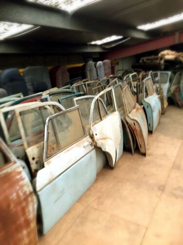 Mordialloc Warehouse of Rare Parts & Rustic Collectables, Featuring Australian & English Parts