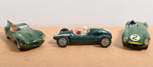 PLASTIC MODEL KITS: Three 1:24 scale fully built racing car plastic models. MERIT RACING CARS Aston Martin DBR 3, Jaguar D Type & EMPIRE MADE TOYS Cooper