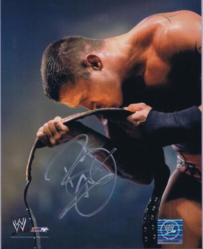 RANDY ORTON: A official licensed WWE picture of Randy Orton, autographed.