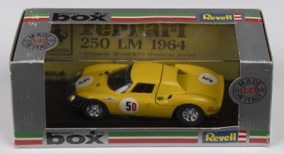 250 LM: A MODEL box 1:43 Ferrari 250 LM as raced at "Kyalami 66" (8446)