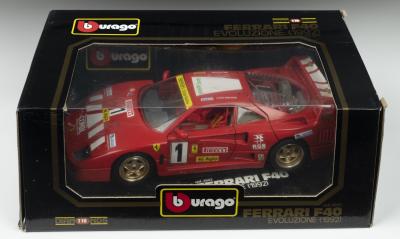 F40: A Bburago 1:18 scale 1992 FERRARI F40 EVOLUZIONE (cod.3042)