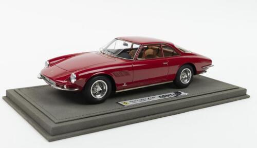 500 SUPERFAST: A BBR MODELS 1:18 scale 1964 Ferrari 500 Superfast Series 1 (S/N 5983) in Red Dupont. Limited Edition of 200, numbered '048'. Superb