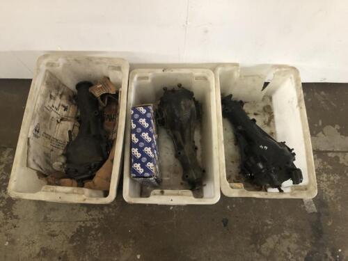 DATSUN: Three Datsun differentials with spare gears