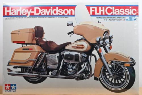 HARLEY-DAVIDSON: A NOS BIG 1:6 scale Tamiya Harley-Davidson FLH Classic Motorcycle Sealed Model Kit