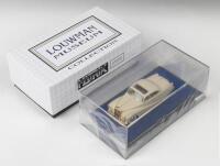 DAIMLER: A Limited Edition 1:43 scale MATRIX SCALE MODELS (LOUWMAN MUSEUM) Daimler Dk400 "Golden Zebra" Hooper in white. Limited Edition of 408 pieces, numbered '088'