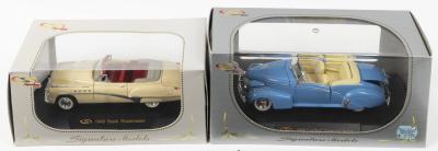 AMERICAN CARS: Two 1:24 scale Signature Models. 1940 Cadillac Series 62 Sedan in light blue & 1949 Buick Roadmaster in cream