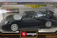 BUGATTI: A 1:18 scale Bburago (DIAMONDS) 1991 Bugatti EB 110 (cod.3055) in black - 2