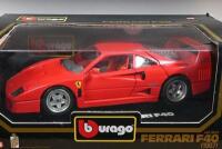 FERRARI: A 1:18 scale Bburago 1987 Ferrari F40 (cod.3032) - 2