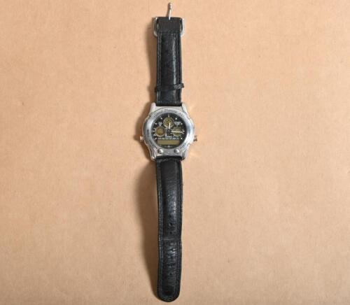 CASIO: A CASIO 'Speed Memory 100' watch with spare straps