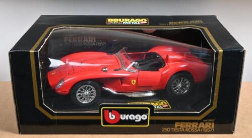 FERRARI: A 1:18 scale Bburago 1957 Ferrari Testarossa (cod.3007)