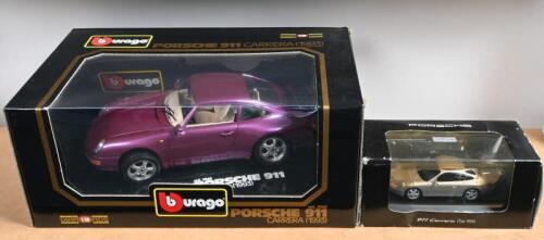 PORSCHE: Two Porsche scale models. 1:18 scale Bburago 1993 Porsche 911 Carrera in purple & 1:43 scale Schuco Porsche 911 Carrera (Typ 996) in silver