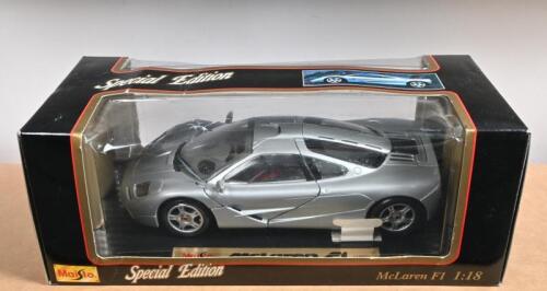 McLAREN: A 1:18 scale Special Edition Maisto 1993 McLaren F1