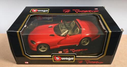 DODGE VIPER: A 1:18 scale Bburago 1992 Dodge Viper RT/10 (cod.3025)