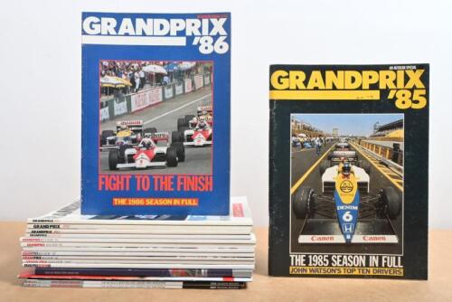FORMULA 1: A quantity of Formula related material. Annual Reviews, Indianapolis & Monaco Grand Prix Official Programmes