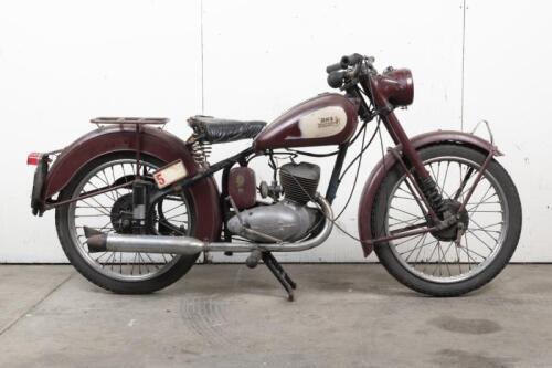 1954 BSA Bantam D1 &ndash; Over 50 years in single family ownership (Video Added)