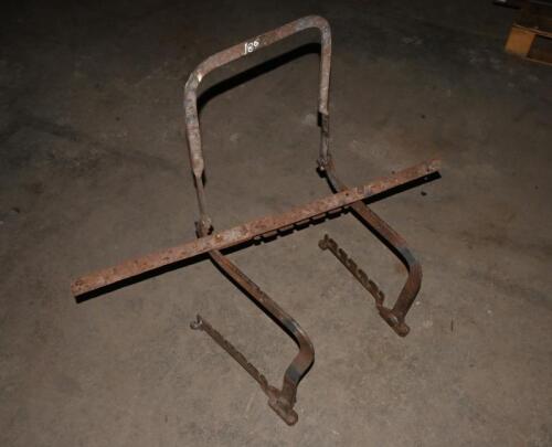 SEAT: A Lambda seat frame and floor track