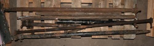 PARTS: A collection of parts, possibly Tri Kappa