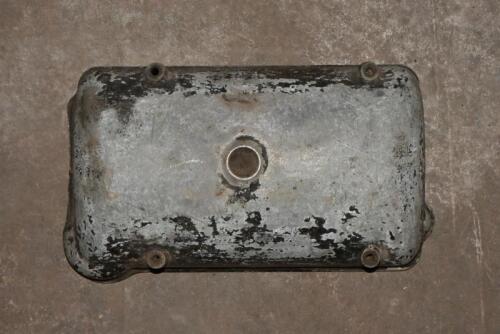 CAM COVER: A Lambda cam cover