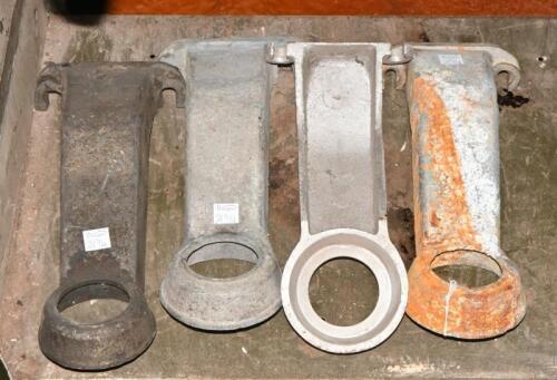 MOUNTS: Four Lambda engine to gearbox mounts