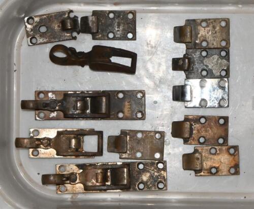 BOOT LID: Four Lambda boot lid catches, with spares