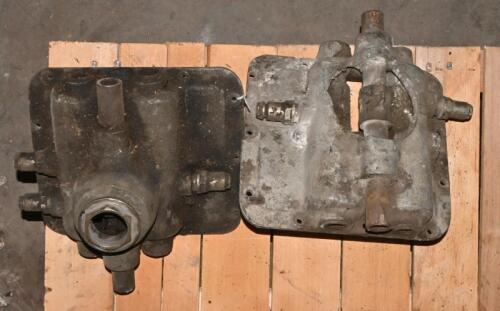 GEARBOX: Two four speed Lambda gearbox tops