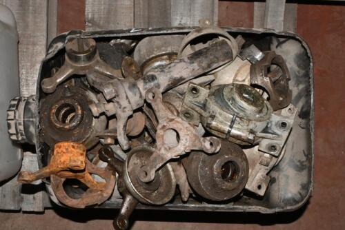 DRIVELINE: A collection of Lambda propshaft ends universals and centre bearings