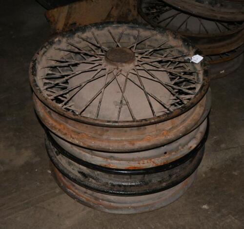 WHEELS: Four Wire wheels with hubs