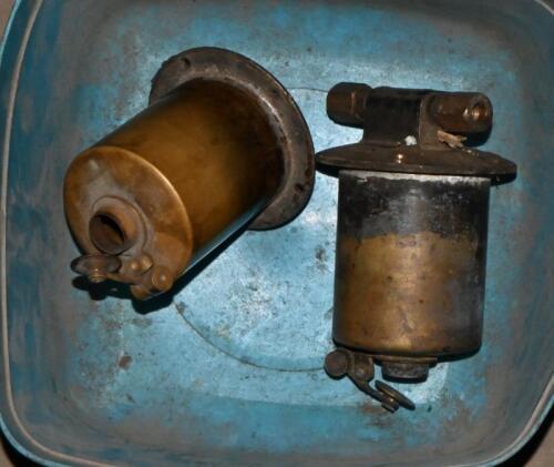 VACUUM PUMP: 2 vacuum pumps