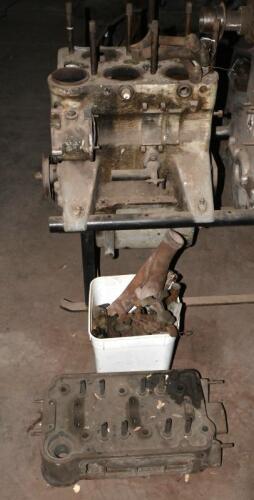 LANCIA LAMBDA ENGINE BLOCK: Early series block #4577, head and assorted engine internal components.