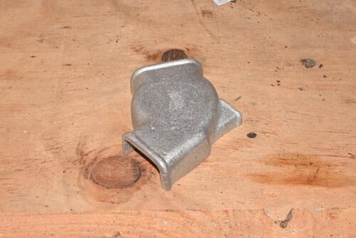 LANCIA LAMBDA WIRING CONDUIT: An alloy recast conduit