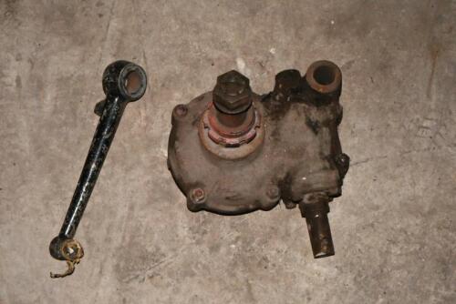 STEERING BOX: A Lambda steering box with arm