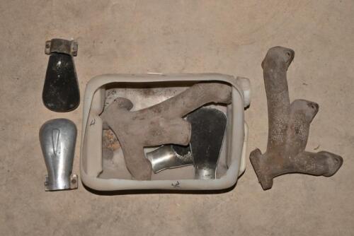 AURELIA B20: Two exhaust manifolds. Three exhaust tail pipe tips.