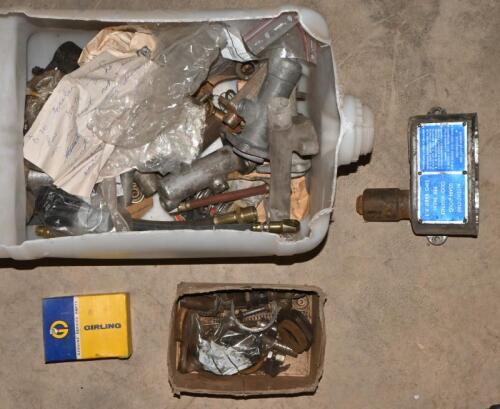 AURELIA B20: One box containing assorted parts including, brake master cylinder parts, brake hoses, caliper kits, brake fluid container housing.