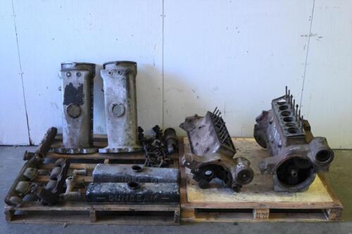 SUNBEAM: A collection of engine parts to suit a 16.9 Sunbeam saloon