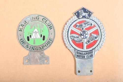 SINGAPORE: A circa 1960s Singapore Motor Club car grille badge and Karting Club of Singapore badge