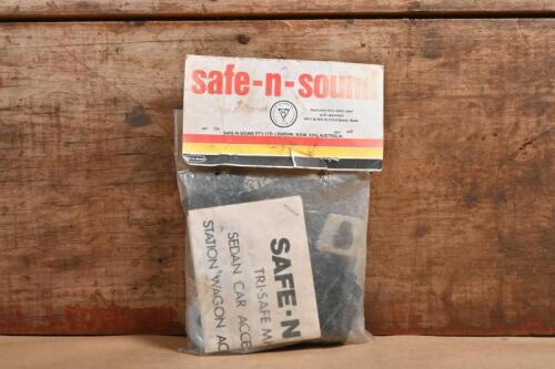 SAFE N SOUND: Accessory&nbsp;kit for children`s car seats for station wagons and sedans