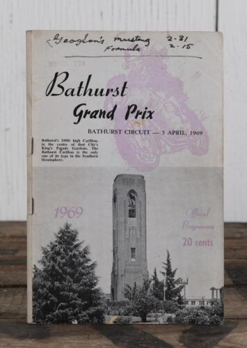PROGRAMME: An original programme for the 1969 "Bathurst Grand Prix" motorcycle race held at Mt Panorama, Bathurst