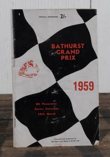 PROGRAMME: An original official programme for the 1959 "Bathurst Grand Prix" motorcycle race held at Mt Panorama, Bathurst