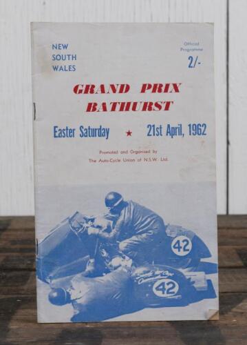 PROGRAMME: An original official programme for the 1962 "Grand Prix Bathurst" motorcycle race held at Mt Panorama, Bathurst