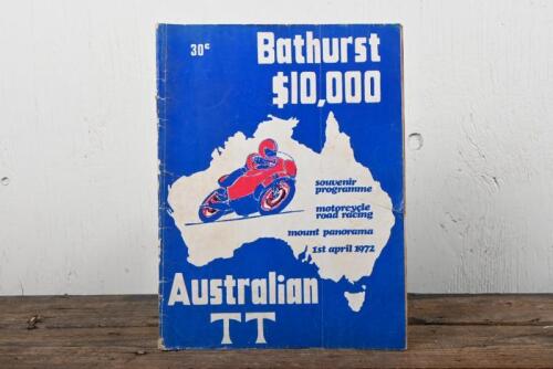BATHURST: A 1972 Bathurst $10,000 Australia T.T Souvenir Programme, 48 pages.