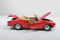 VOLKSWAGEN: A Paul's Model Art - CLASSIC LINE - 1:24 scale Volkswagen KARMANN GHIA - 2