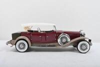 DUESENBERG: A Franklin Mint 1:24 scale 1930 Duesenberg&nbsp;J Derham Tourster - 2