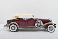 DUESENBERG: A Franklin Mint 1:24 scale 1930 Duesenberg&nbsp;J Derham Tourster - 3
