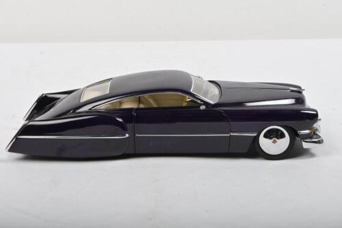 CADZZILLA: A Hot Wheels 1/24 Legends Cadzzilla