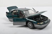 CHRYSLER: Two 1:24 scale Chrysler models by Brookfield Collectors Guild. 1994 Chrysler New Yorker & 1994 Chrysler CONCORDE - 9