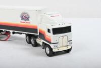 RADIO SHACK: A Limited Edition 1:64 scale Ertl Collectibles TRACTOR-TRAILER in Radio Shack livery - 5