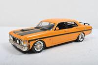 FORD: A DINKUM CLASSICS 1:24 scale Ford XW GT in yellow - 3