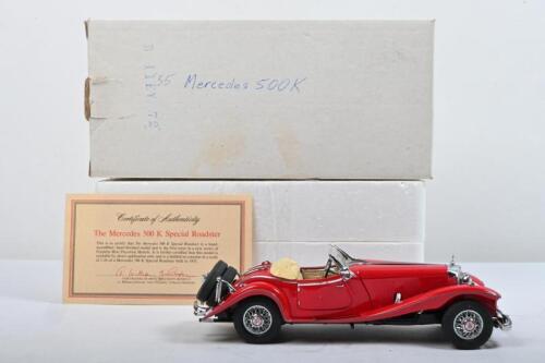 MERCEDES-BENZ: A Franklin Mint 1:24 scale Mercedes 500 K Special Roadster