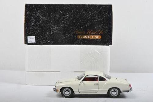 VOLKSWAGEN: A Paul's Model Art - CLASSIC LINE - 1:24 scale Volkswagen KARMANN GHIA. Off white