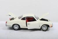 VOLKSWAGEN: A Paul's Model Art - CLASSIC LINE - 1:24 scale Volkswagen KARMANN GHIA. Off white - 2